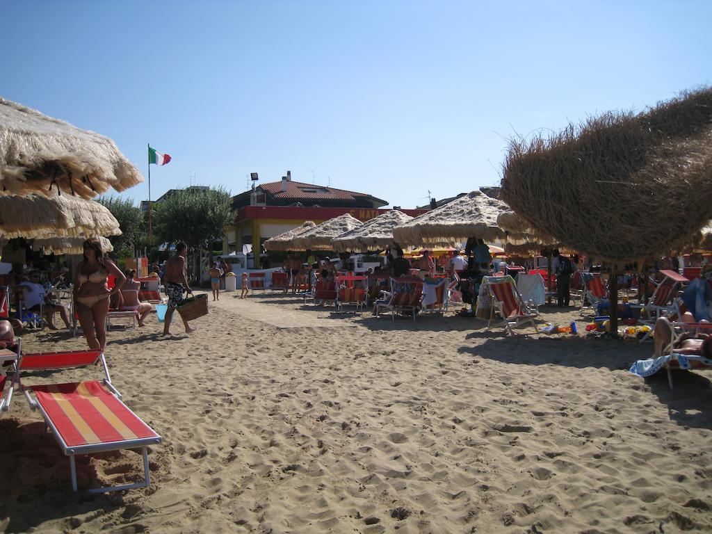 Holiday Dreams Francavilla Al Mare Esterno foto